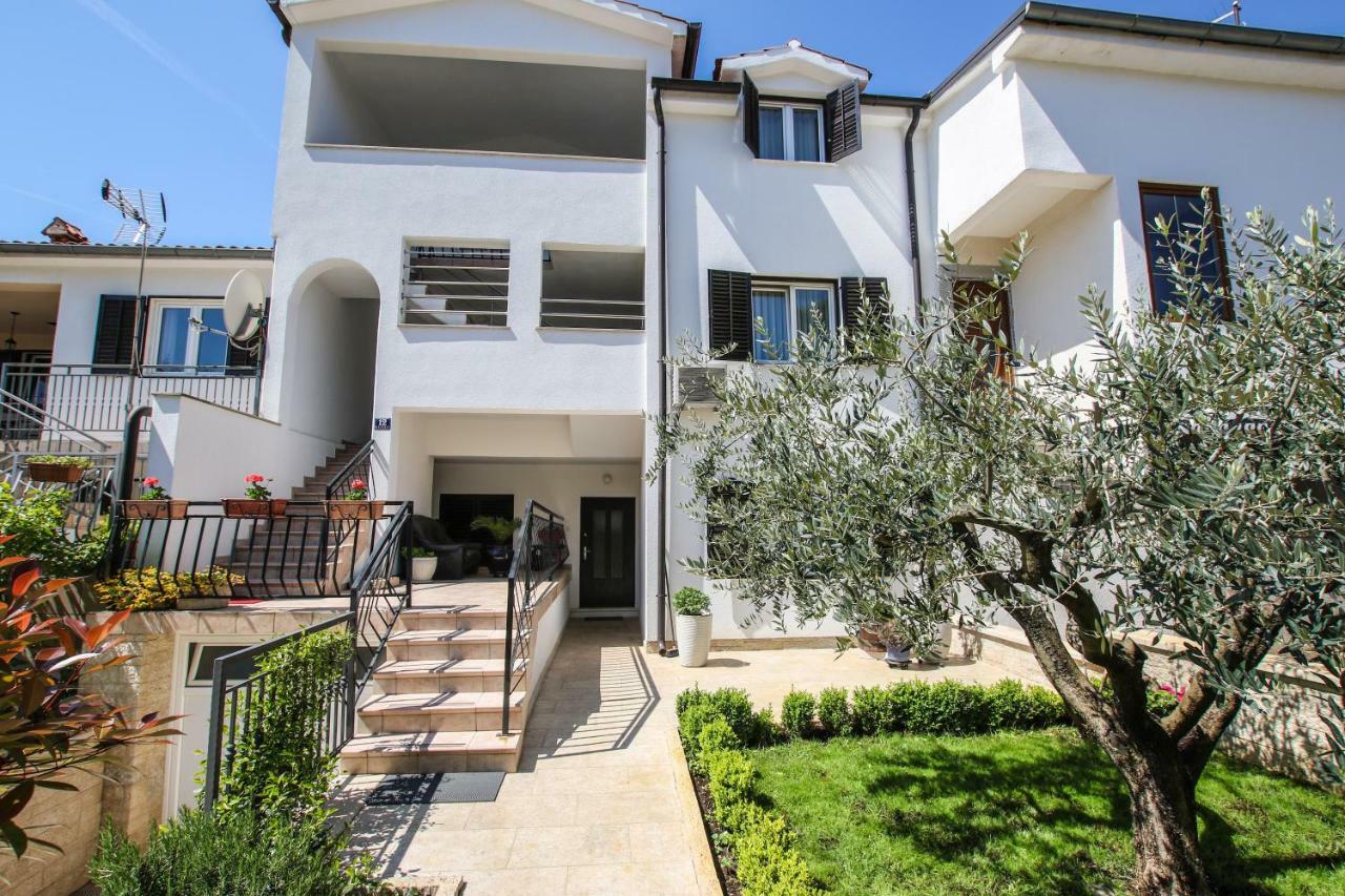 Apartmani Ljubica Poreč Eksteriør billede