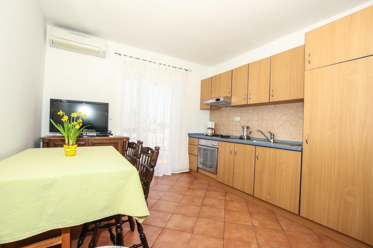 Apartmani Ljubica Poreč Eksteriør billede